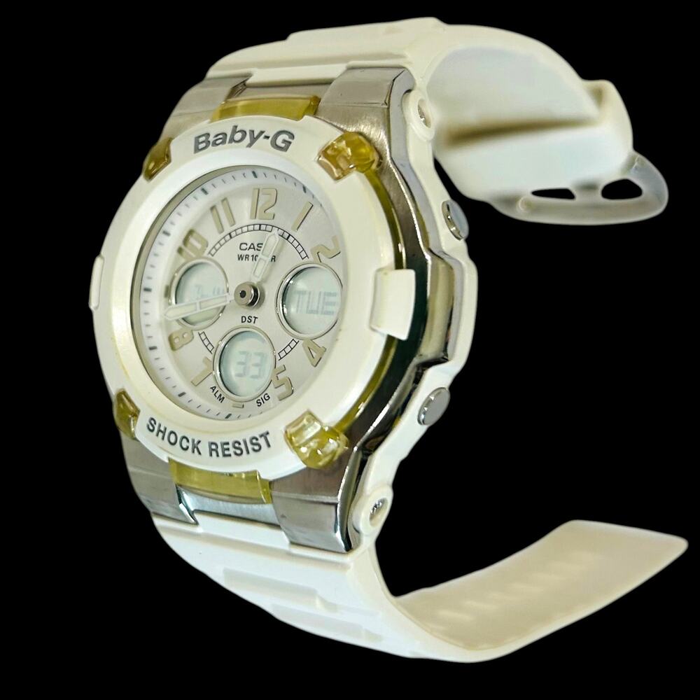 G Shock Baby G BGA 110 White New Battery Tested Working Model 5001